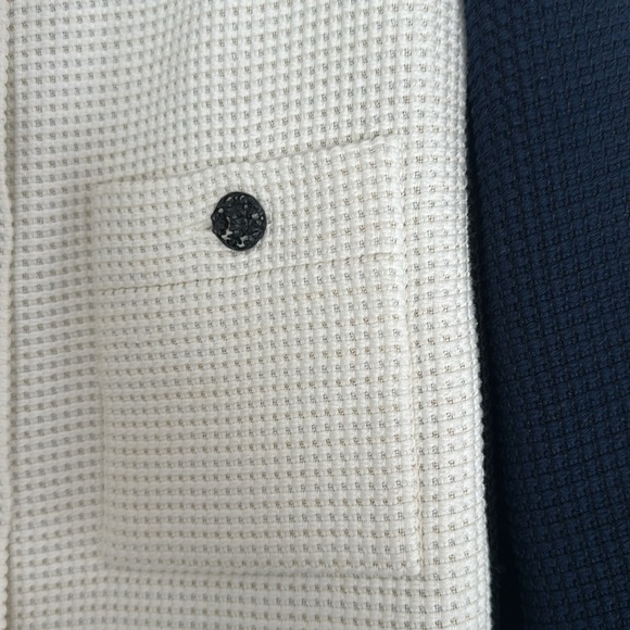 Chanel Cream and Navy Women's Jacket - Picture 5 of 9